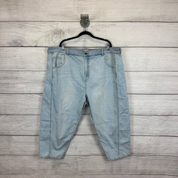 Torrid Festi Plus Size High Rise Light Washed Barrel Leg Jeans Size 24 SHORT - Picture 1 of 7